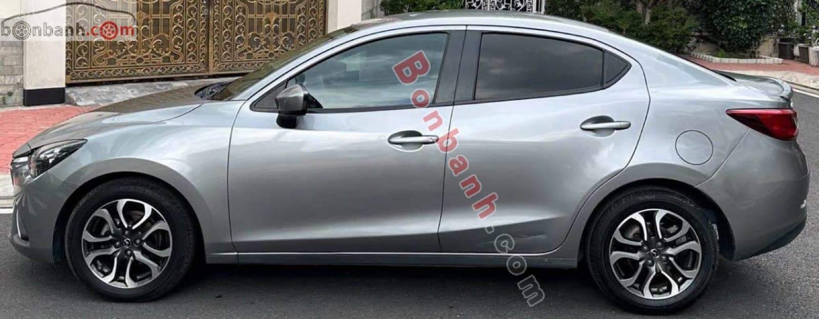 2016 Mazda 2 1.5 AT - ảnh nhỏ 3