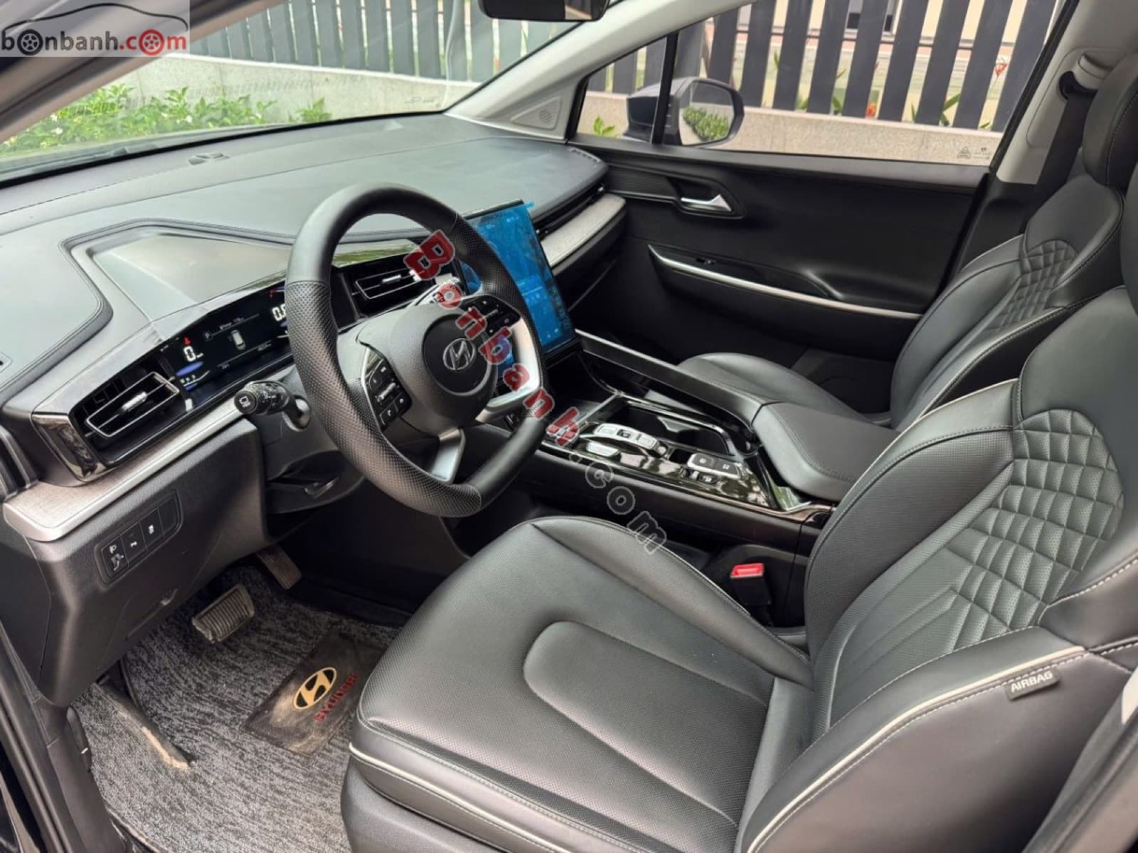 2023 Hyundai Custin Đặc Biệt 1.5T - ảnh nhỏ 4