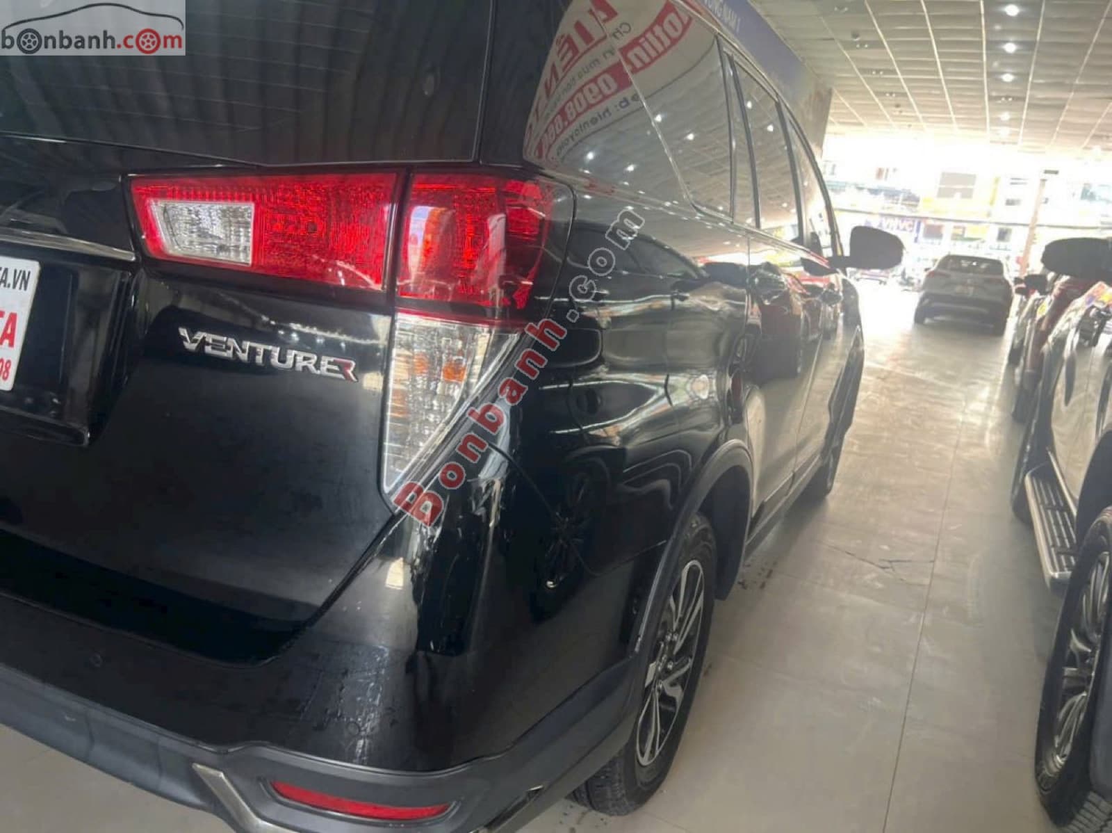 2021 Toyota Innova Venturer 2.0 AT - ảnh nhỏ 4