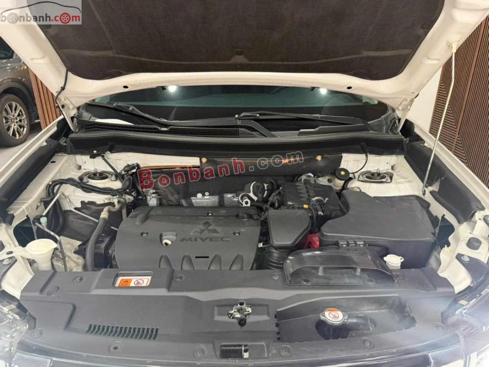 2019 Mitsubishi Outlander 2.0 CVT Premium - ảnh nhỏ 10