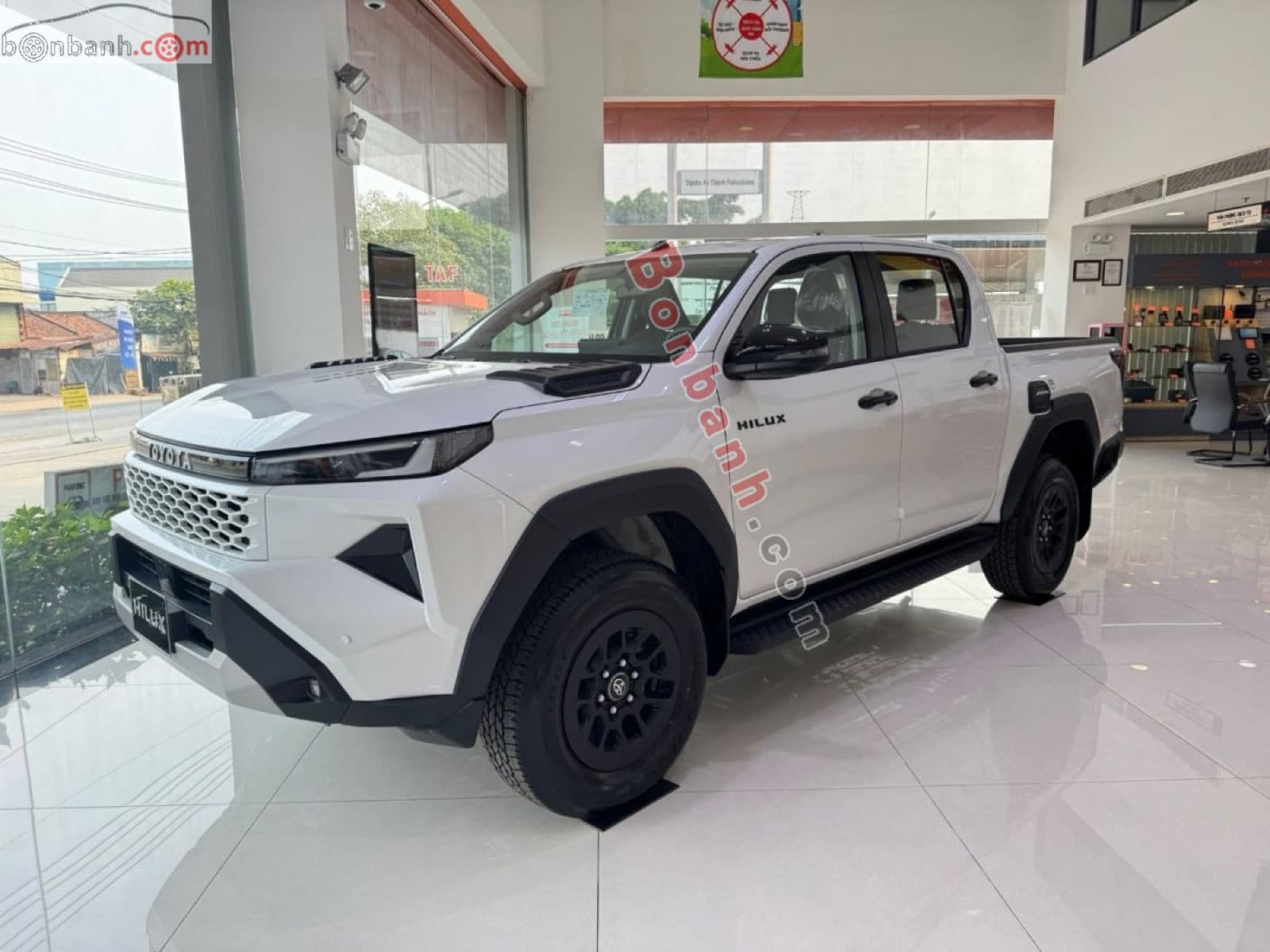2026 Toyota Hilux Pro 2.8L 4x2 AT - ảnh nhỏ 2
