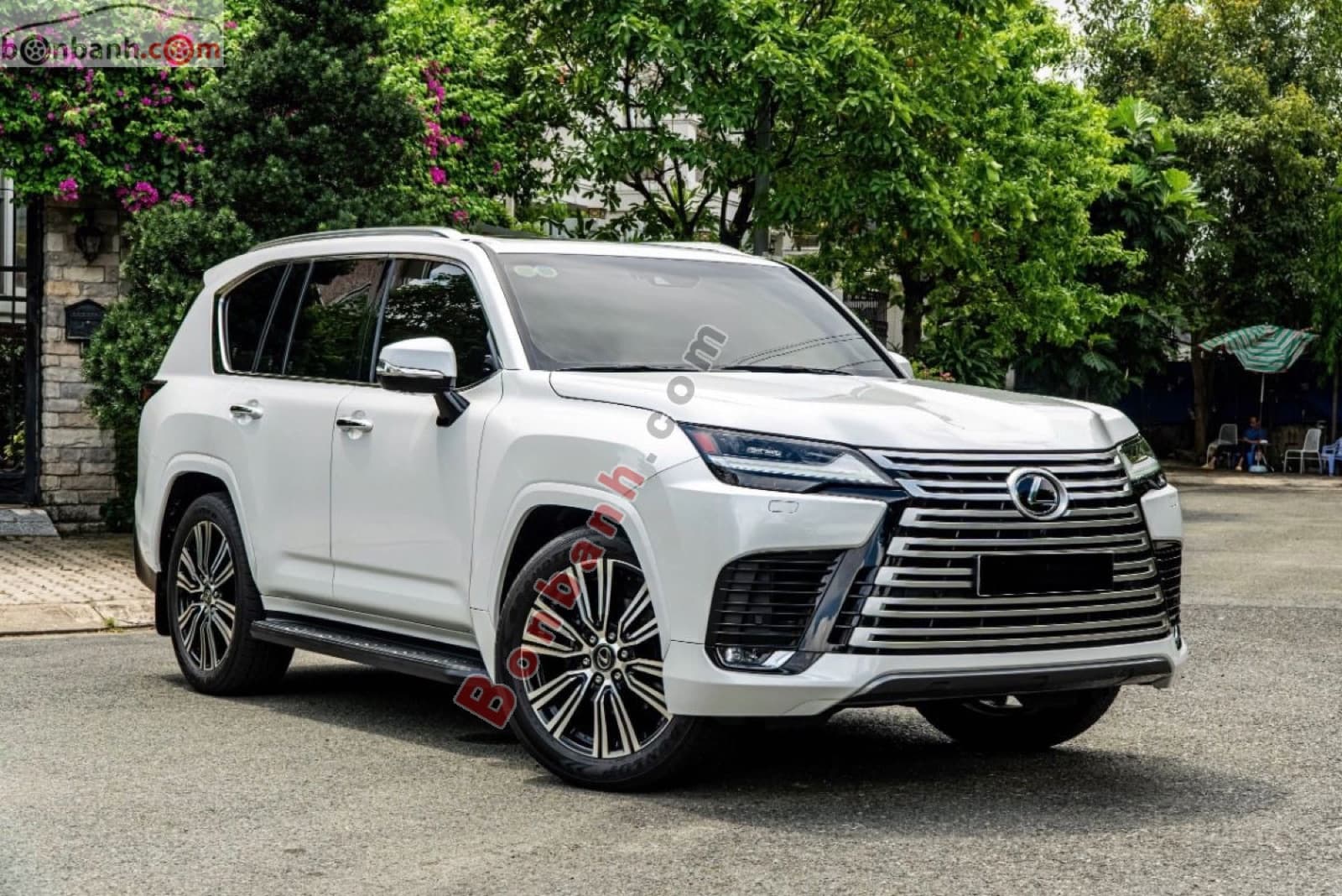 2024 Lexus LX 600 Urban