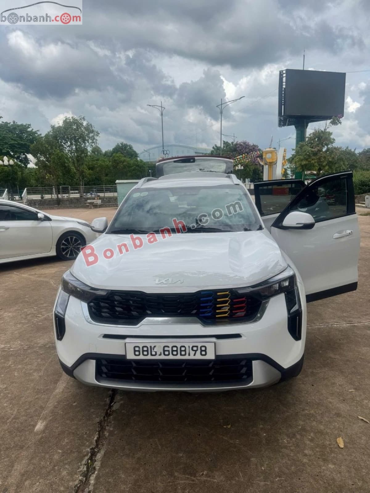 2025 Kia Sonet Luxury 1.5 AT