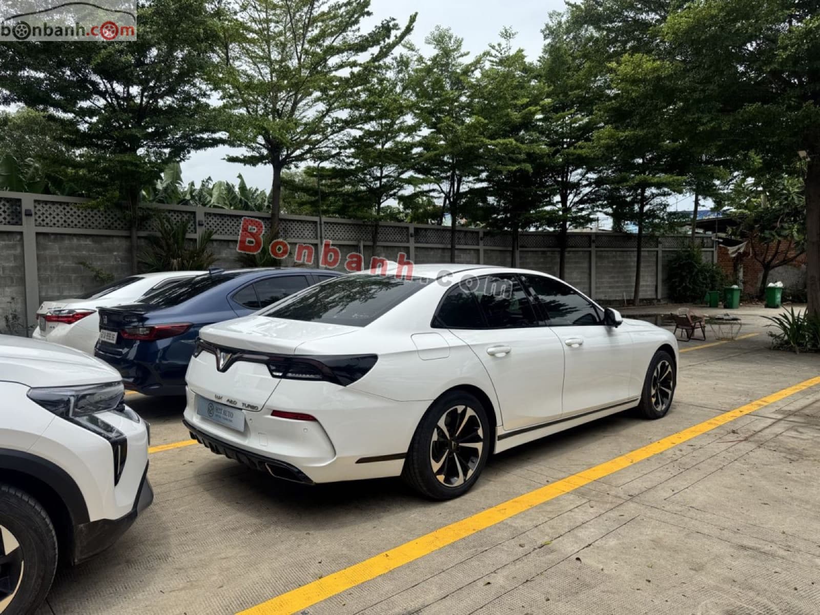 2019 VinFast Lux A 2.0 Base 2.0 AT - ảnh nhỏ 4
