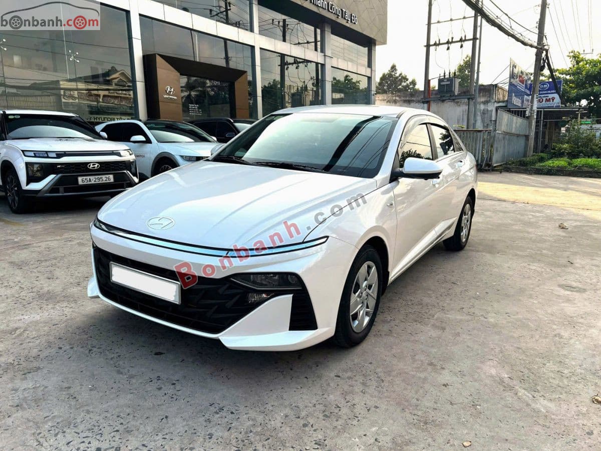 2025 Hyundai Accent 1.5 MT