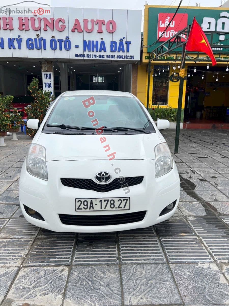 2010 Toyota Yaris 1.3 AT - Image 1