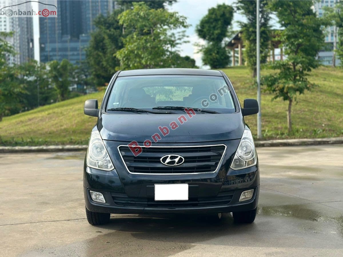 2016 Hyundai Grand Starex 2.5 MT