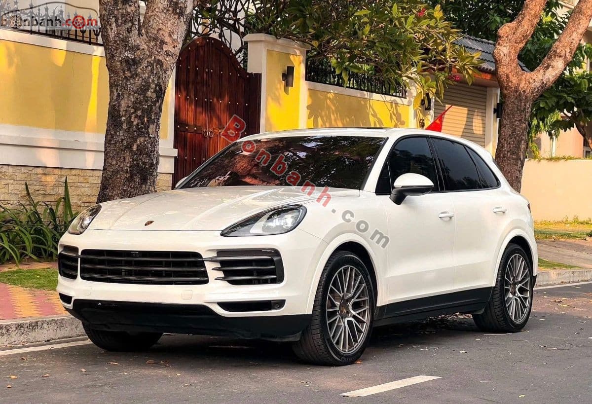2022 Porsche Cayenne Platinum Edition