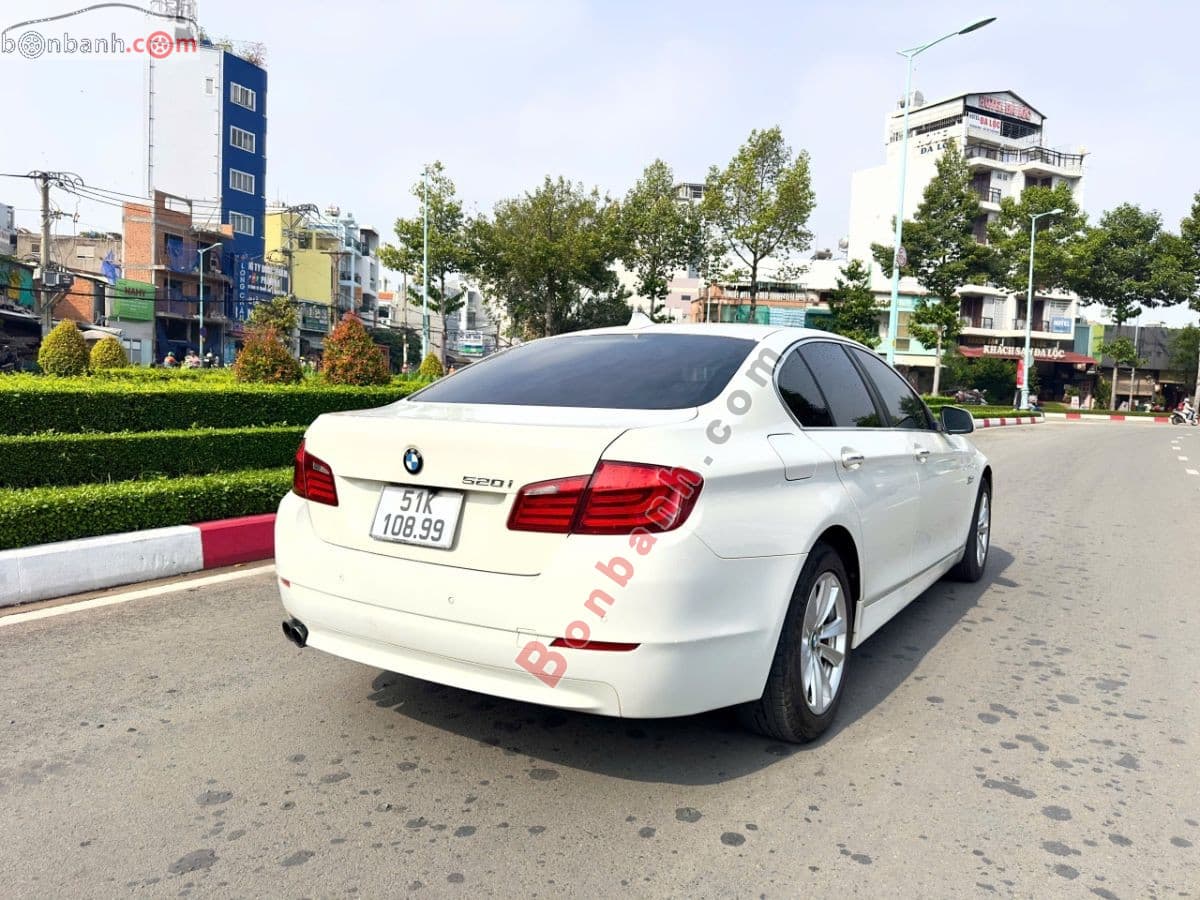2014 BMW 5 Series 520i - ảnh nhỏ 5
