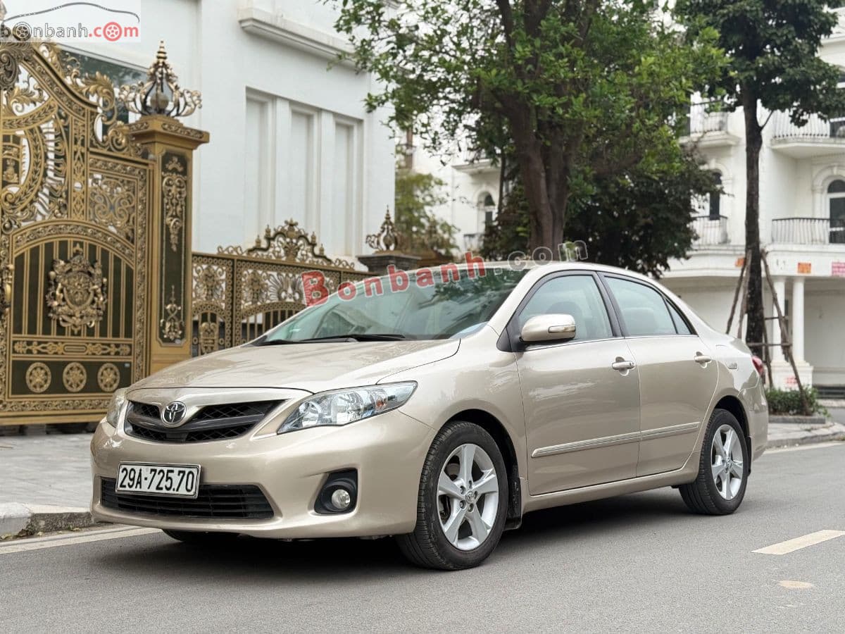 2013 Toyota Corolla altis 2.0V