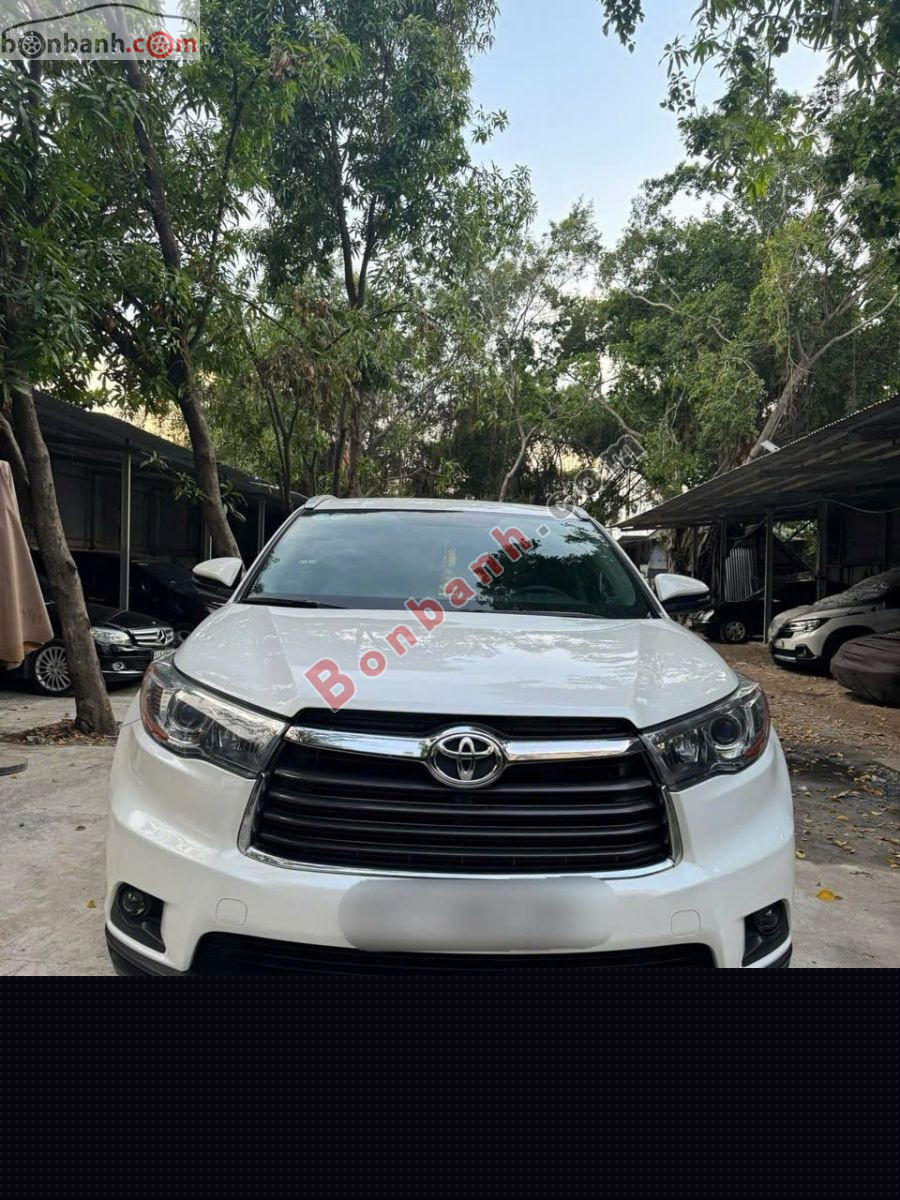 2016 Toyota Highlander LE 2.7 - Image 1