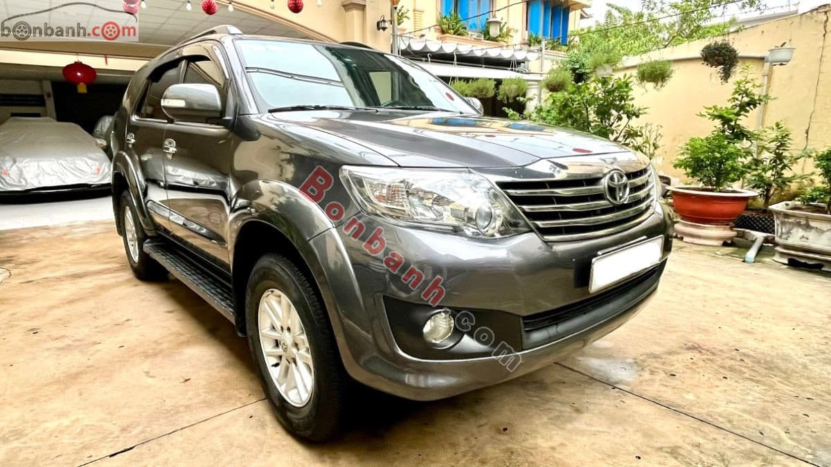 2013 Toyota Fortuner 2.7V 4x2 AT