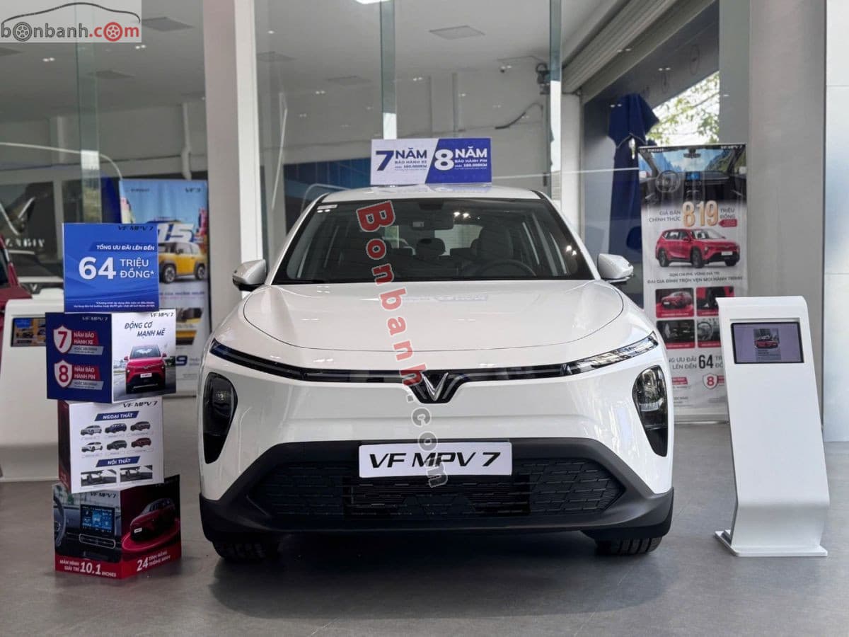 2026 VinFast VF MPV 7 AT