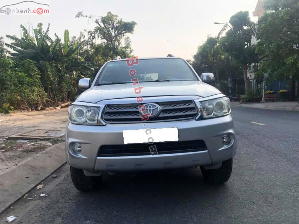 2009 Toyota Fortuner 2.7V 4x4 AT