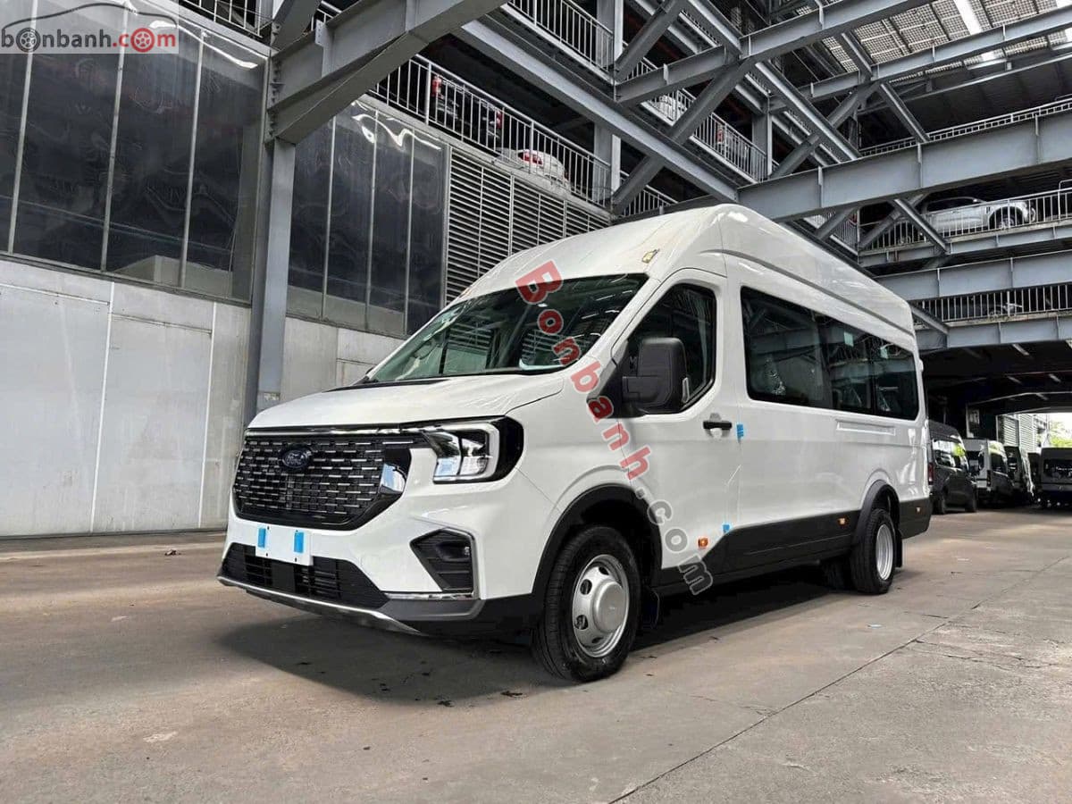 2026 Ford Transit Premium+