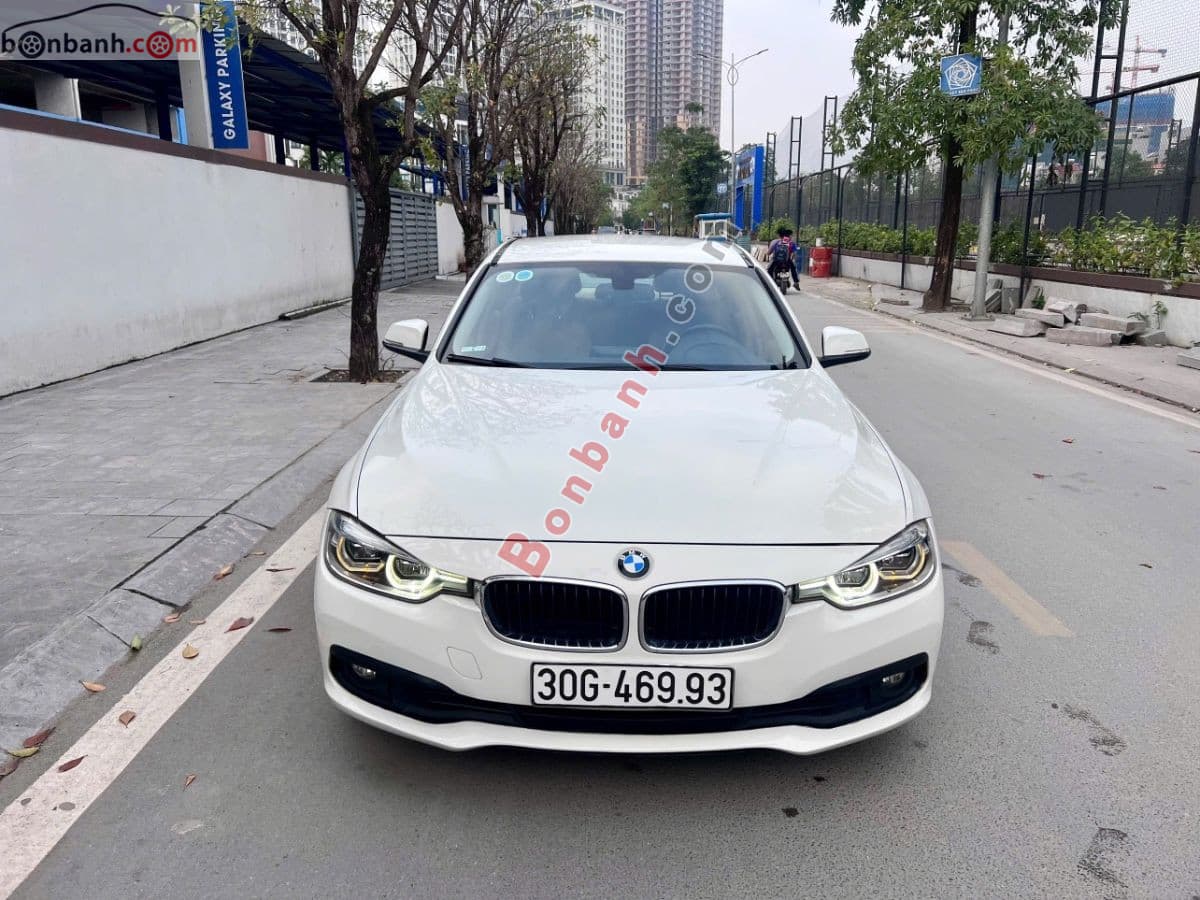 2015 BMW 3 Series 320i