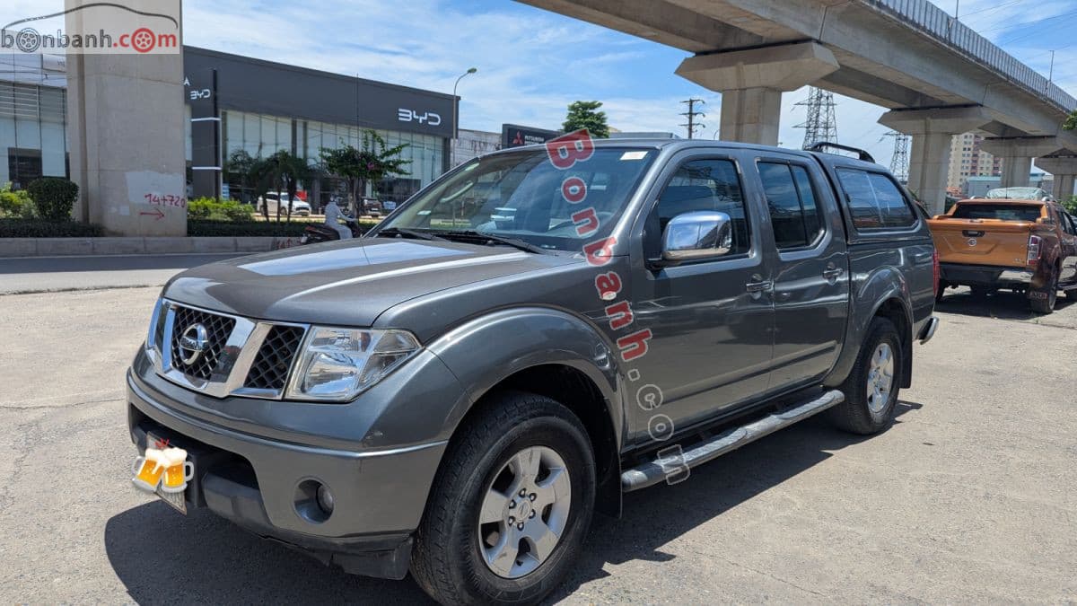 2010 Nissan Navara LE 2.5 MT 4WD