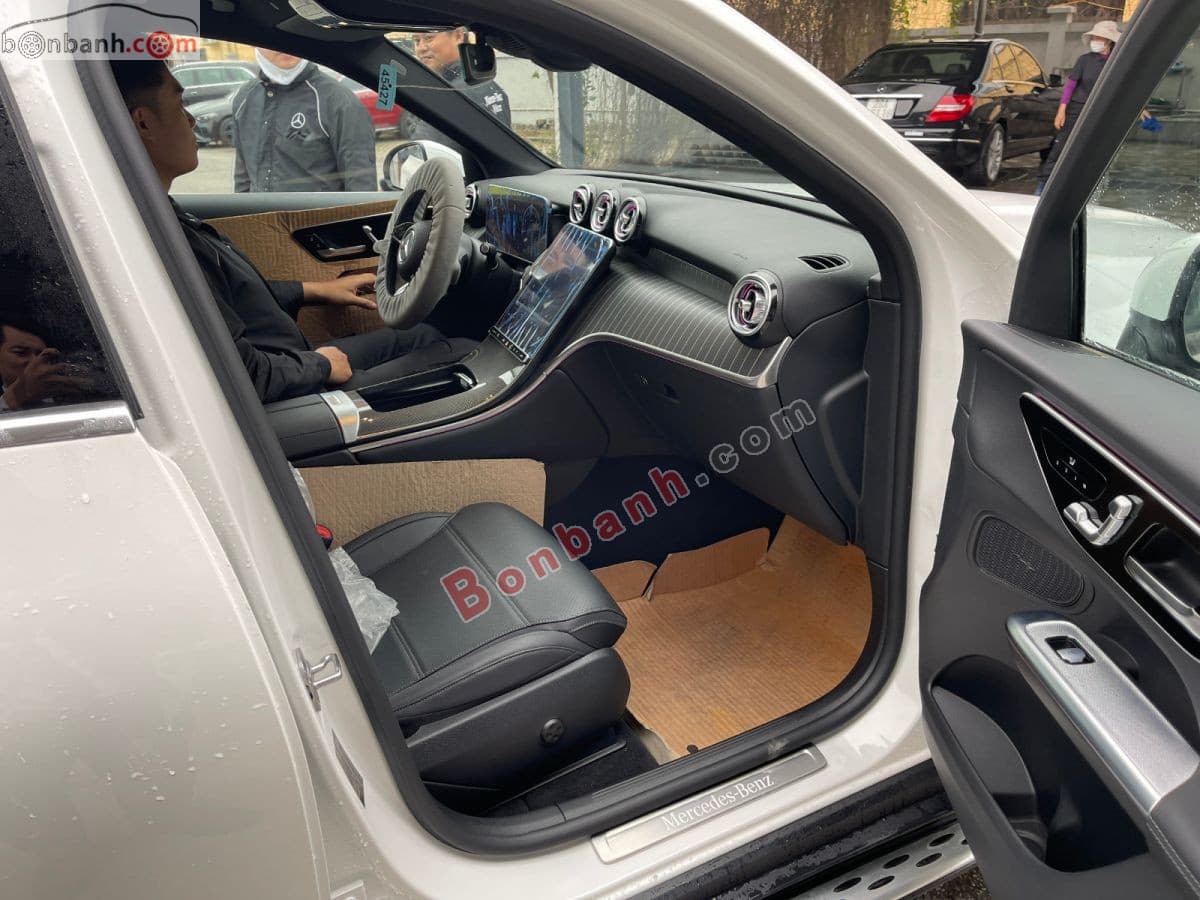 2025 Mercedes-Benz GLC 200 4Matic - ảnh nhỏ 9