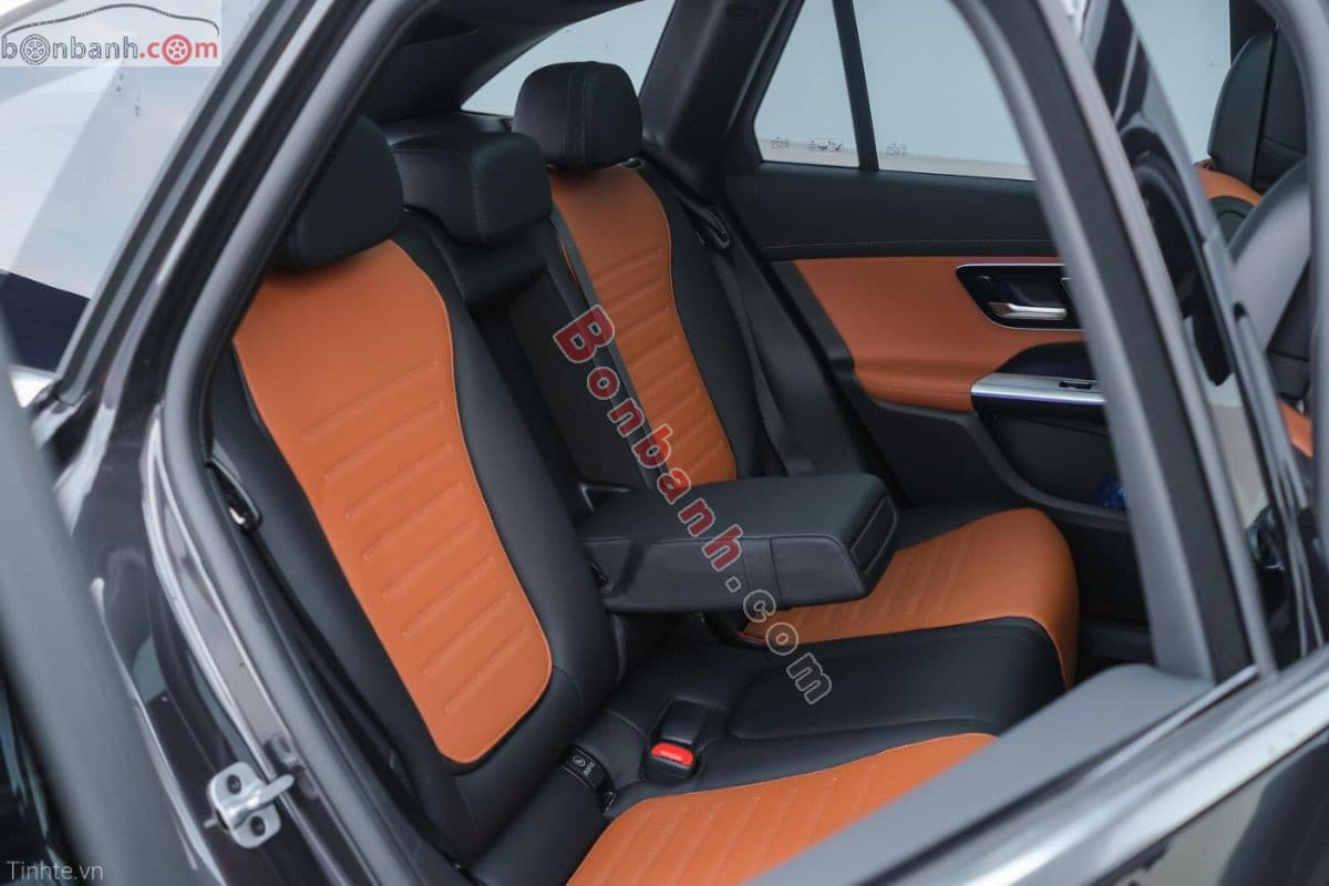 2025 Mercedes-Benz GLC 200 4Matic - ảnh nhỏ 5
