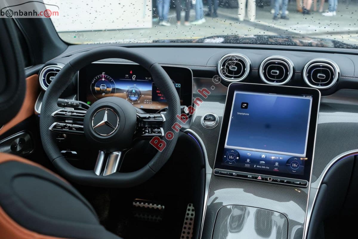 2025 Mercedes-Benz GLC 200 4Matic - ảnh nhỏ 6