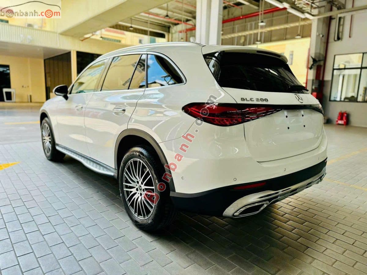 2025 Mercedes-Benz GLC 200 4Matic - ảnh nhỏ 3