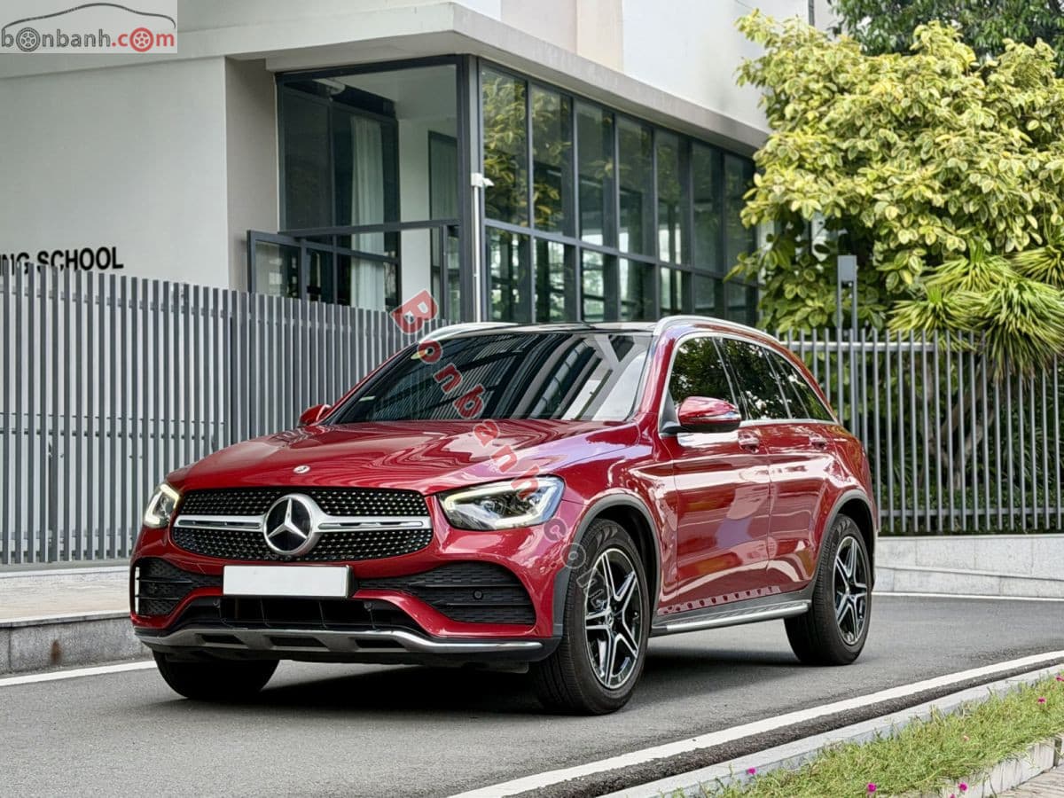 2022 Mercedes-Benz GLC 300 4Matic - Image 1