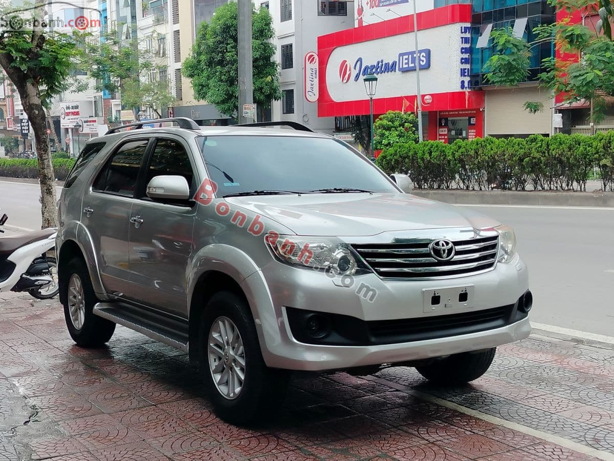 2014 Toyota Fortuner 2.7V 4x4 AT