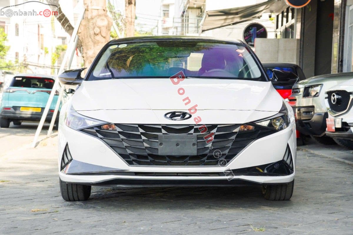 2024 Hyundai Elantra 1.6 AT Tiêu chuẩn