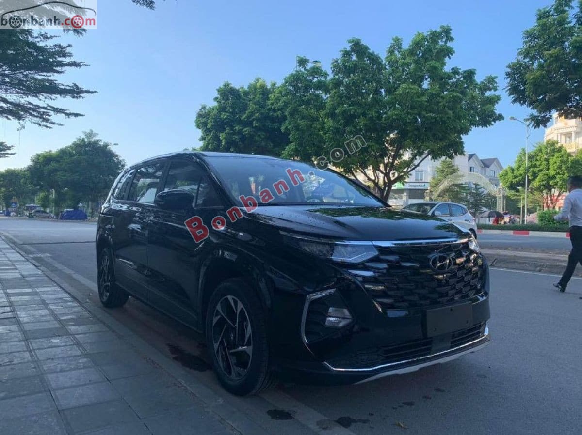 2025 Hyundai Custin Cao Cấp 2.0T - Image 1