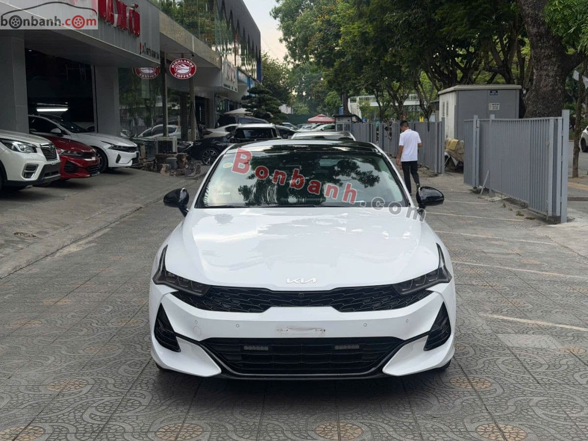 2022 Kia K5 Premium 2.0 AT