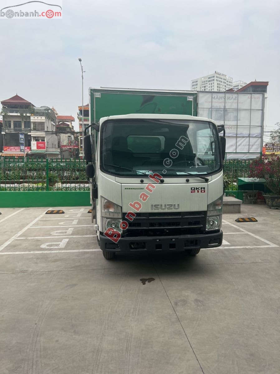 2026 Isuzu QKR QMR77HE5A