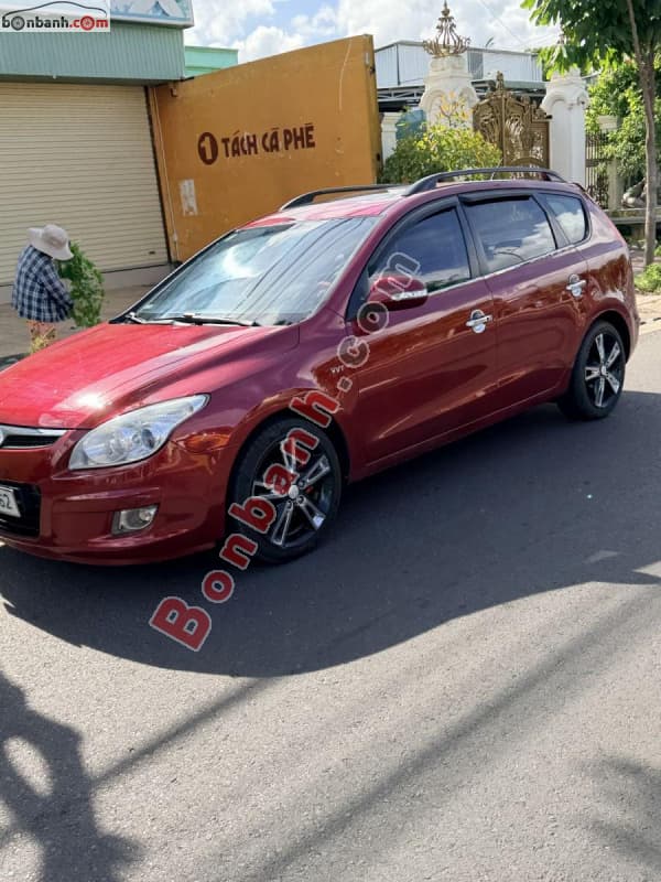 2008 Hyundai i30 CW 1.6 AT - Image 1