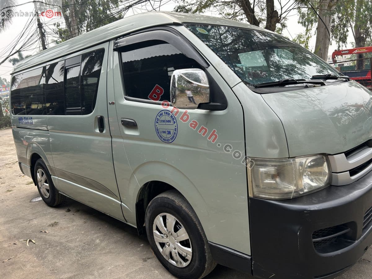 2010 Toyota Hiace Van 2.5