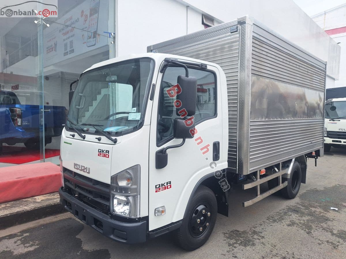 2024 Isuzu QKR QLR77FE5