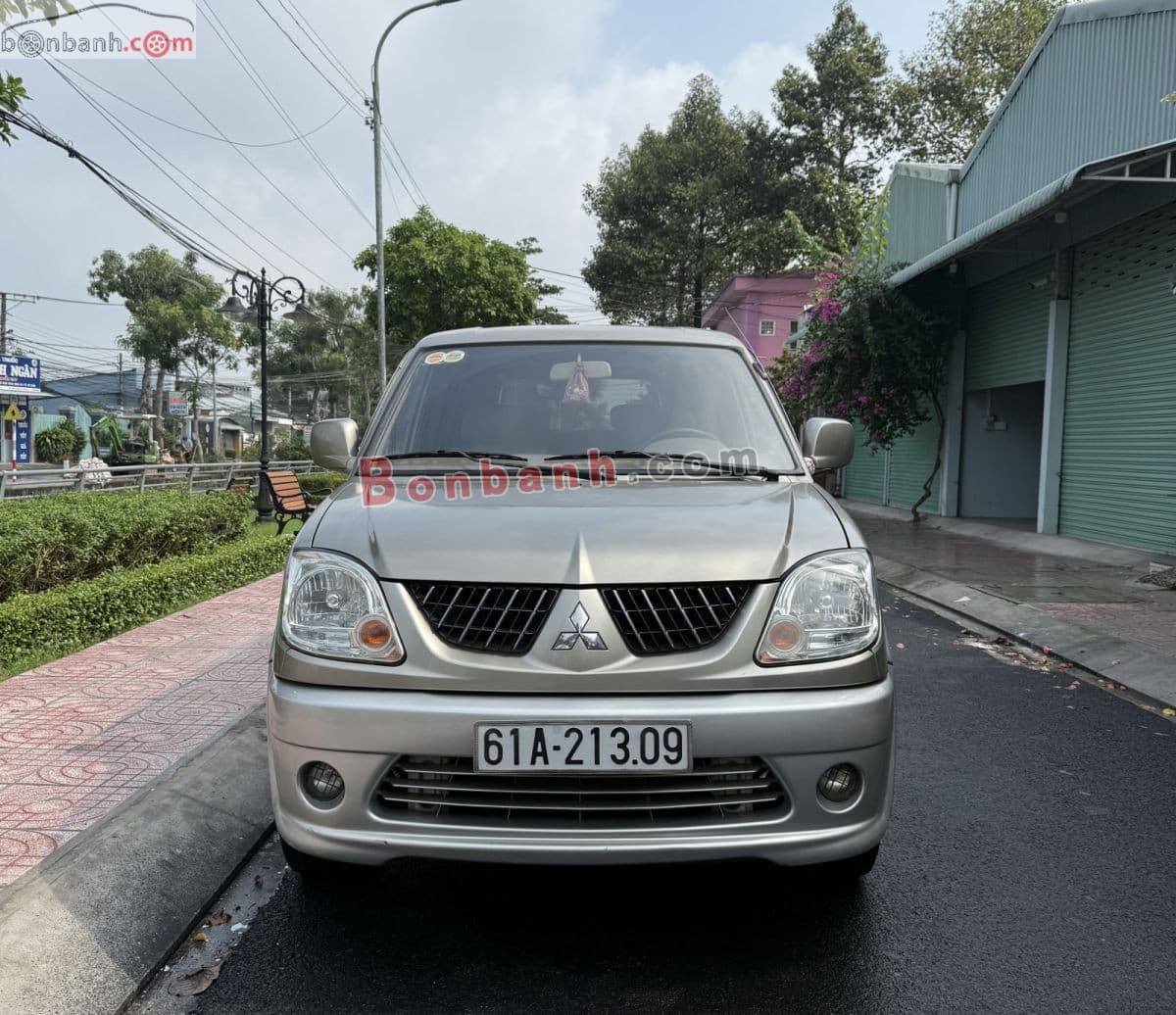 2004 Mitsubishi Jolie SS