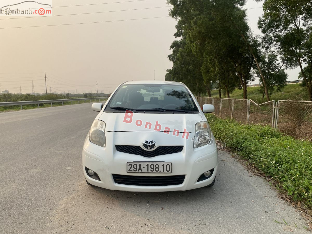 2011 Toyota Yaris 1.3 AT