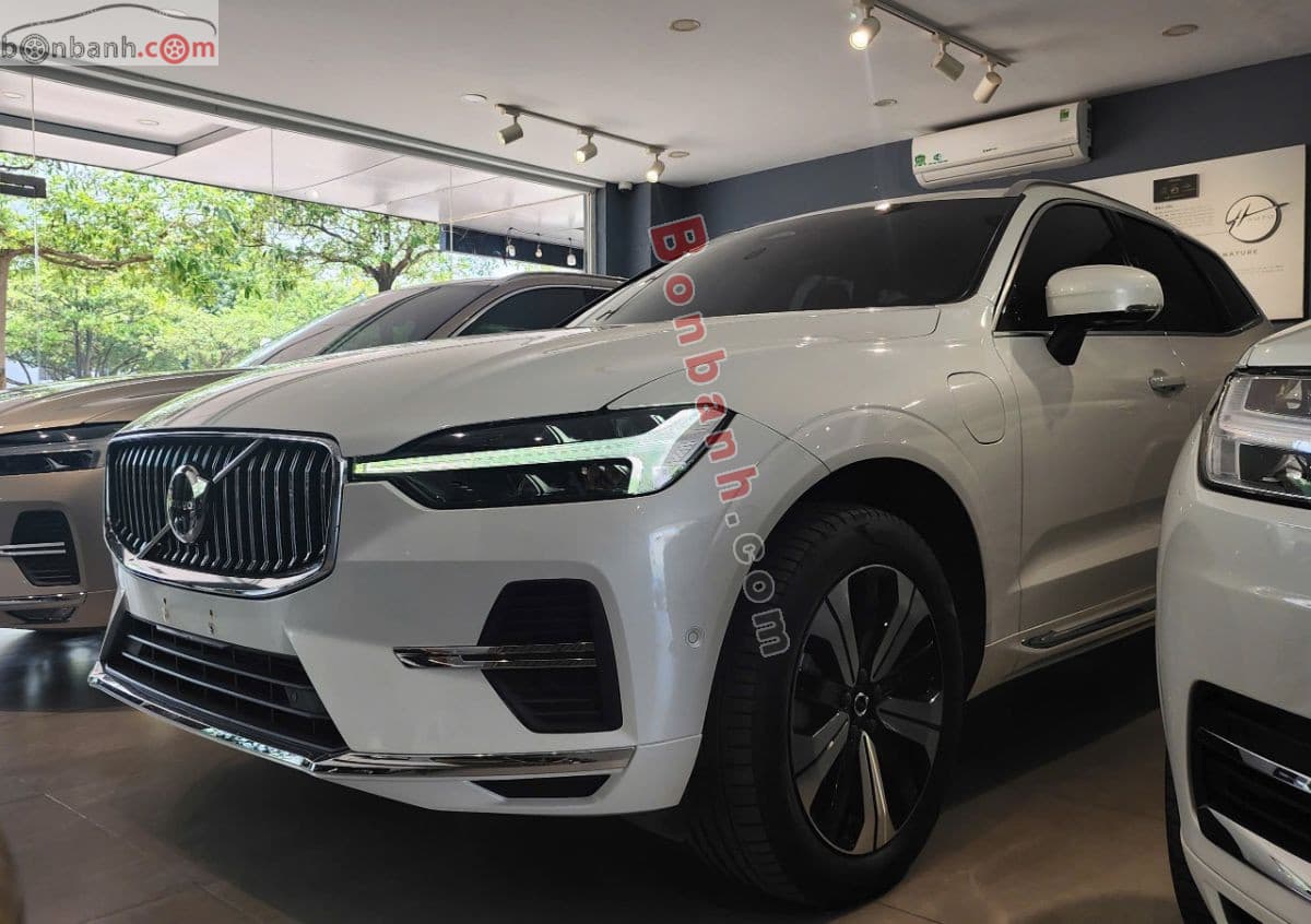 2023 Volvo XC60 Recharge Ultimate T8 AWD - Image 1