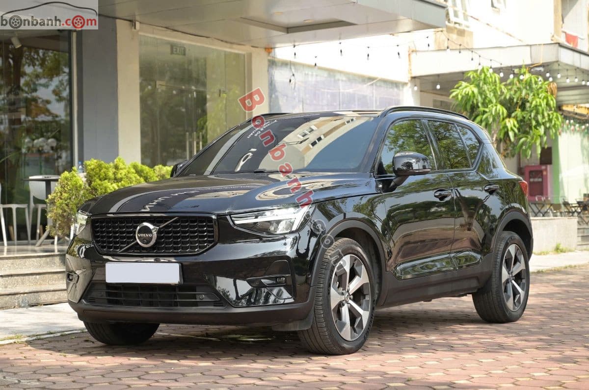 2022 Volvo XC40 Ultimate B5 AWD