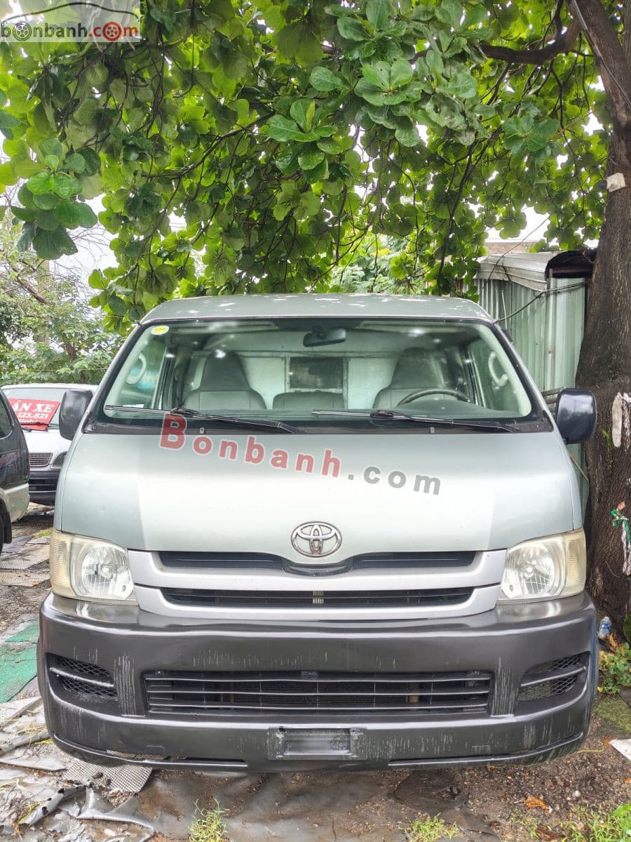 2008 Toyota Hiace 2.7