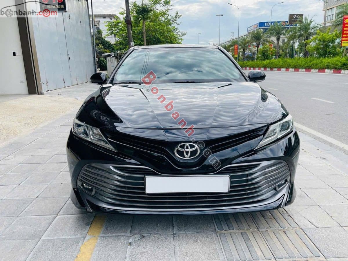 2020 Toyota Camry 2.0G