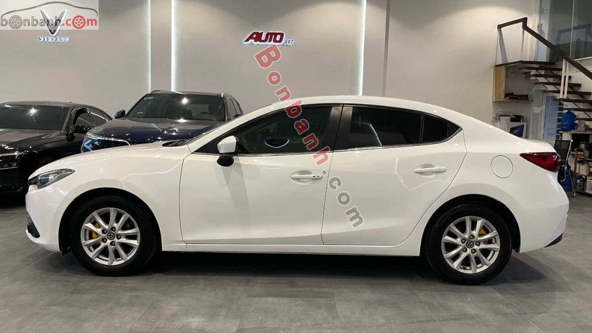 2017 Mazda 3 1.5 AT - Image 1