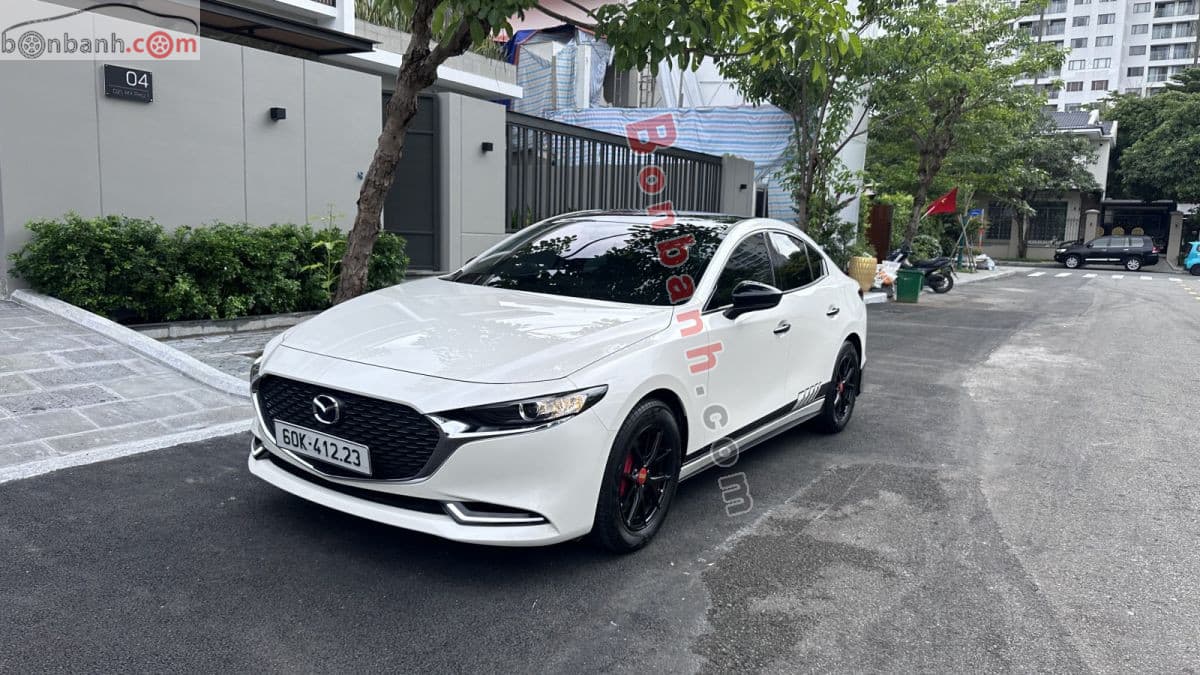 2024 Mazda 3 1.5L Luxury - Image 1