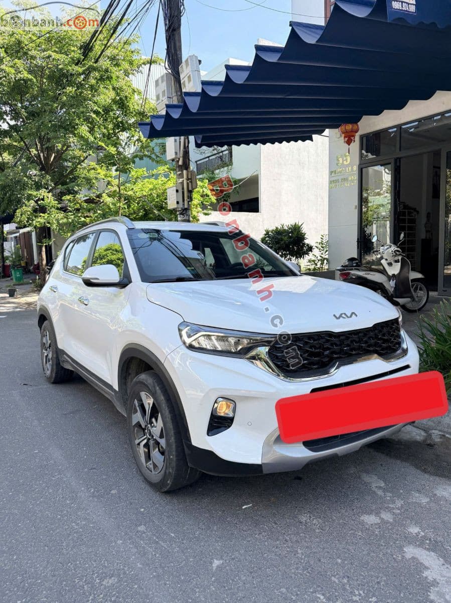 2023 Kia Sonet Luxury 1.5 AT