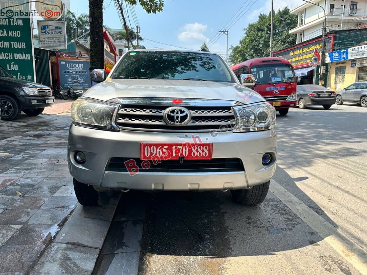 2009 Toyota Fortuner 2.5G