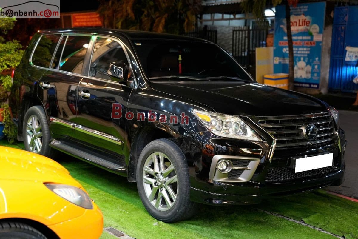 2015 Lexus LX 570