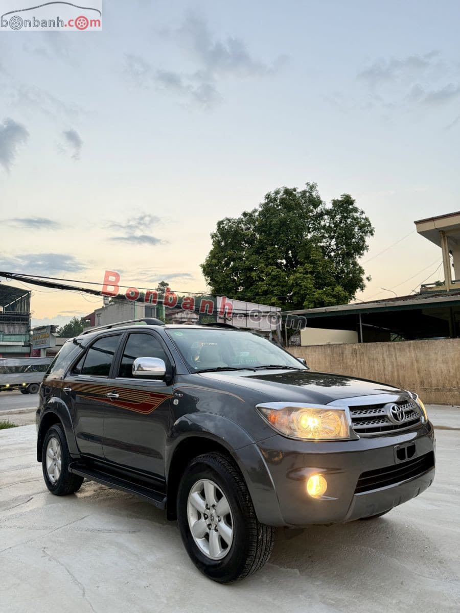 2010 Toyota Fortuner 2.5G