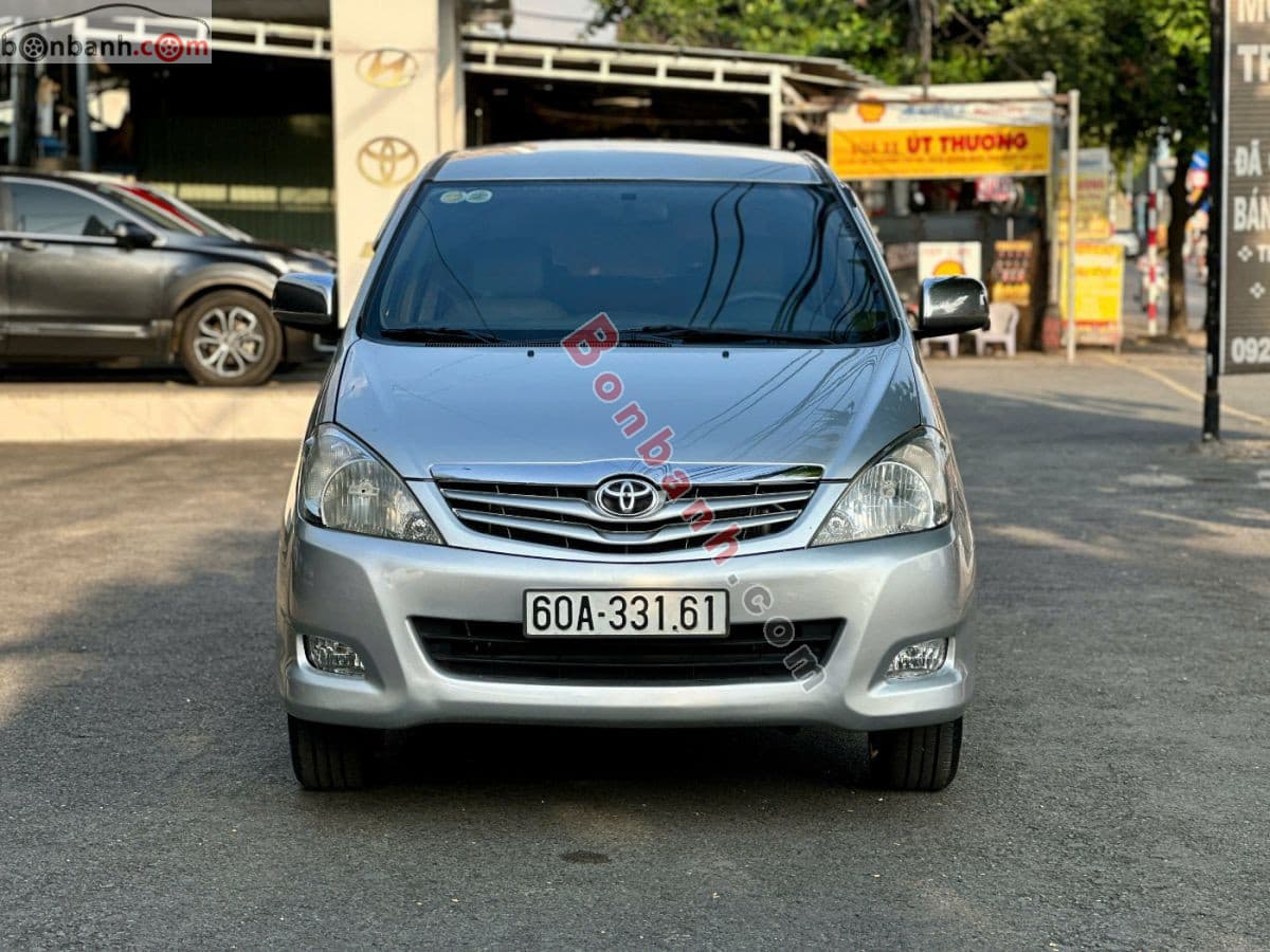 2009 Toyota Innova G