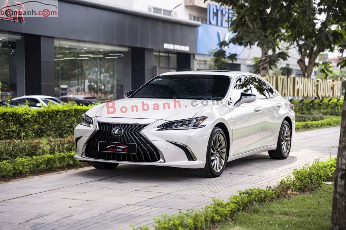 2023 Lexus ES 250