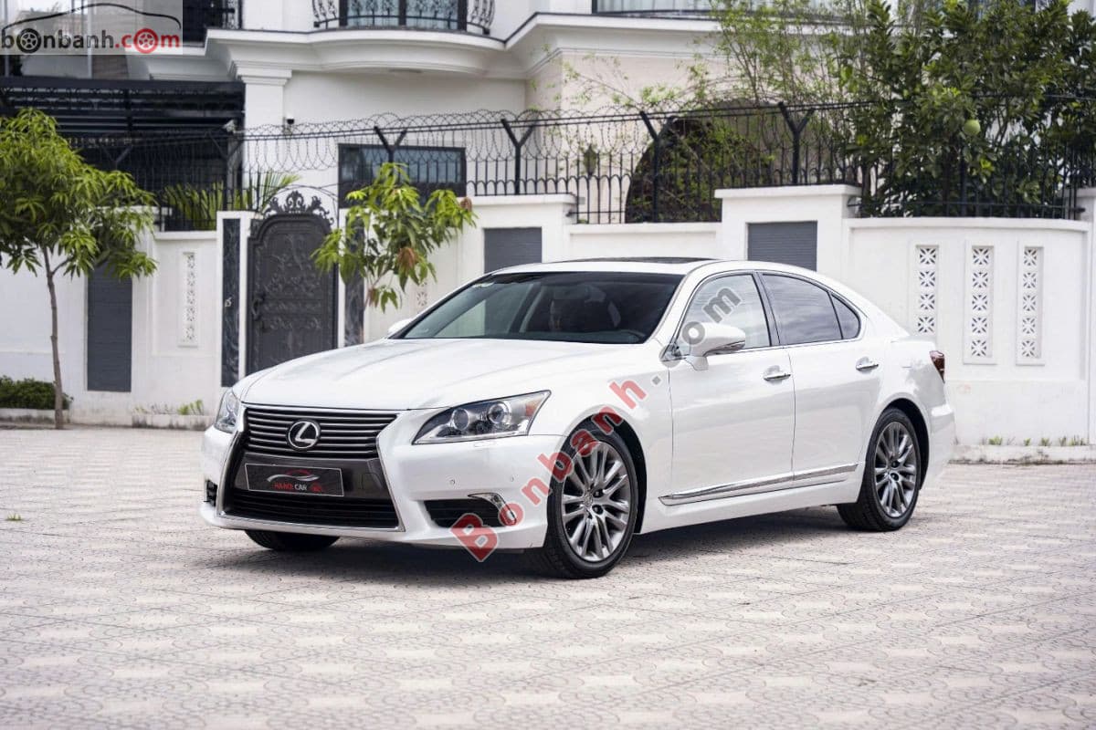2016 Lexus LS 460L