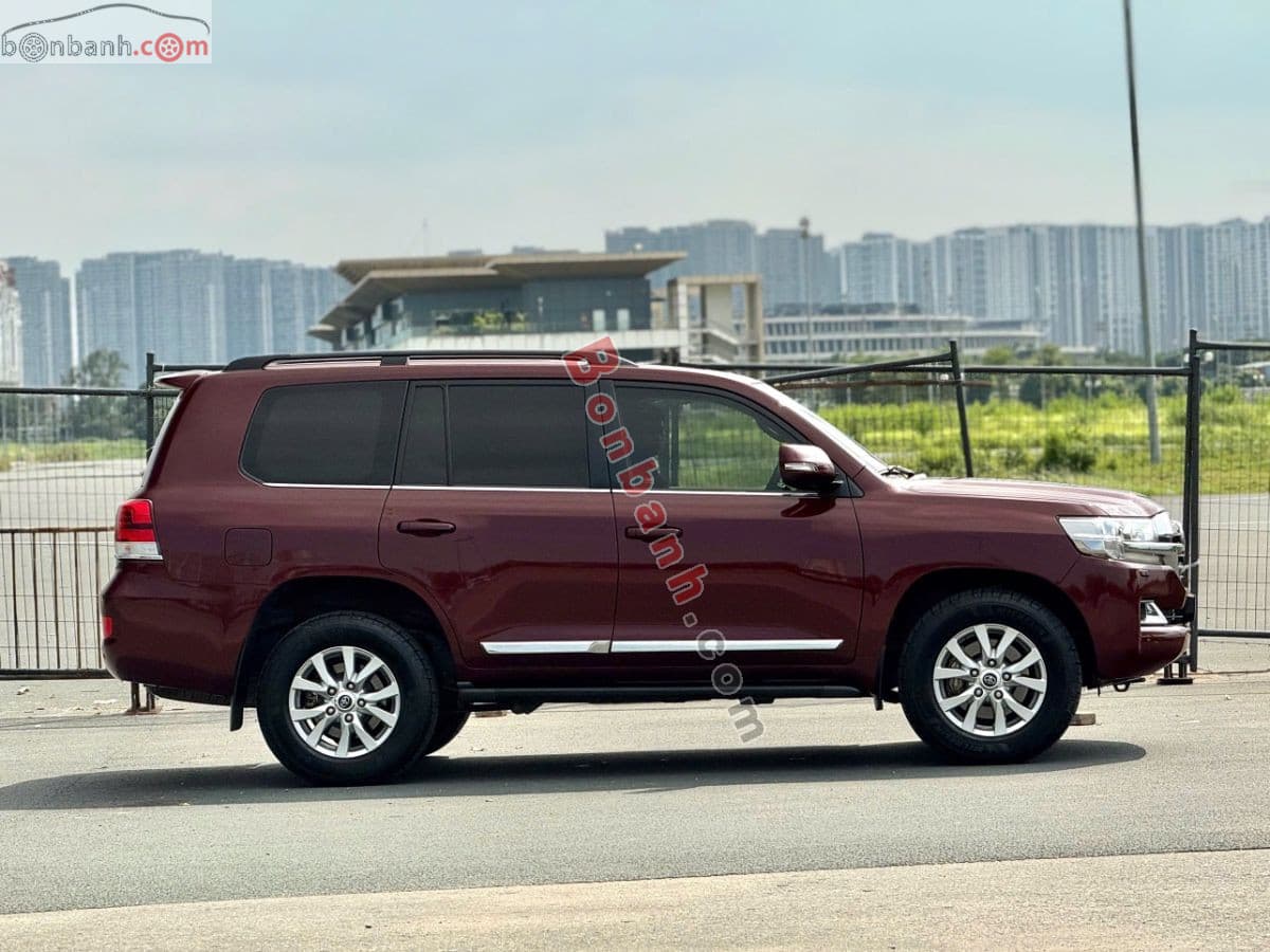 2020 Toyota Land Cruiser 4.6 V8